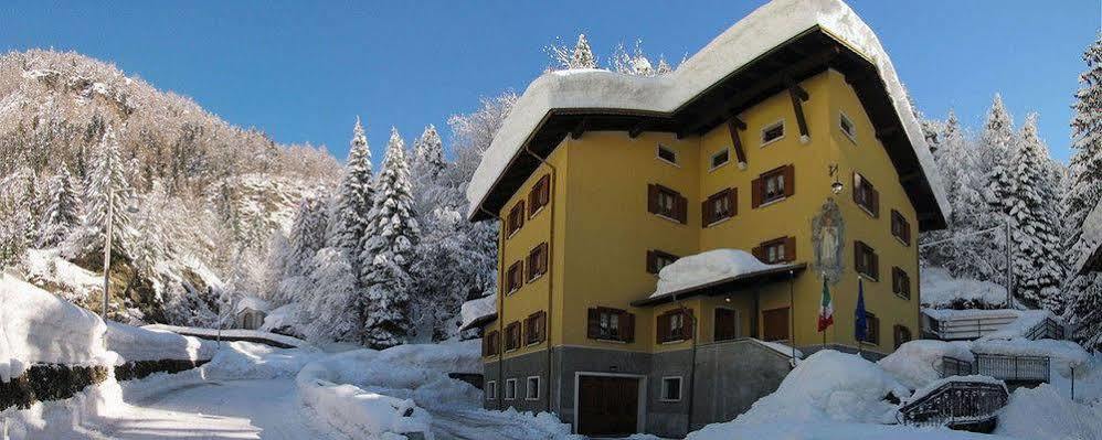 Casa Vacanze Ca' De Val กัมโปโดลชิโน ภายนอก รูปภาพ