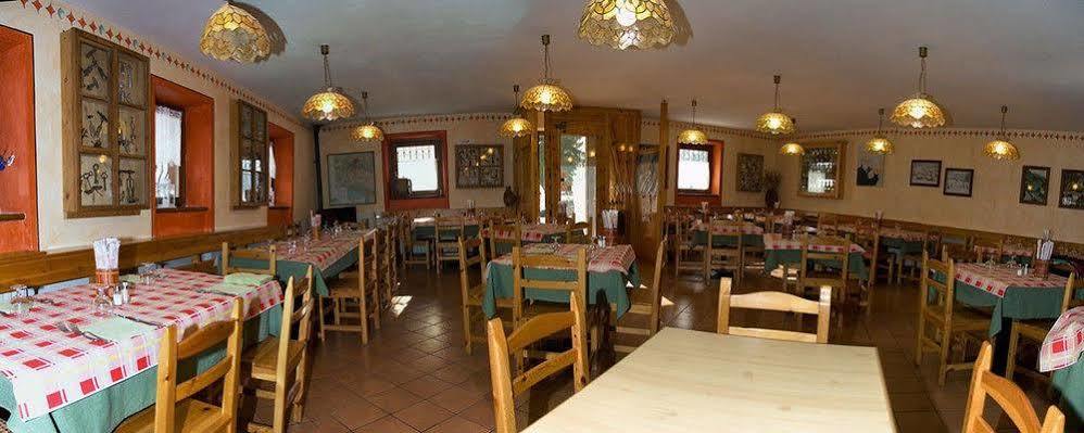 Casa Vacanze Ca' De Val กัมโปโดลชิโน ภายนอก รูปภาพ