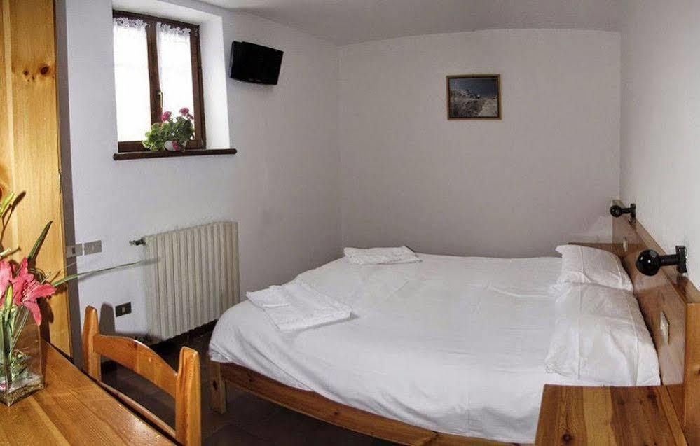 Casa Vacanze Ca' De Val กัมโปโดลชิโน ภายนอก รูปภาพ
